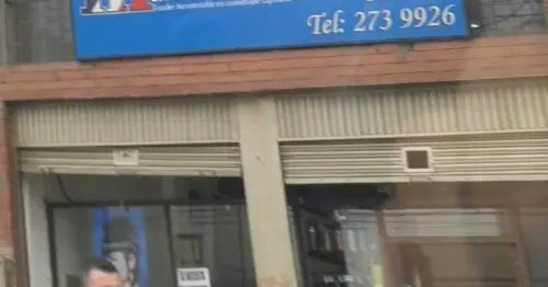 PELUQUERIA DU MONDE PELUQUERIA DU MONDE